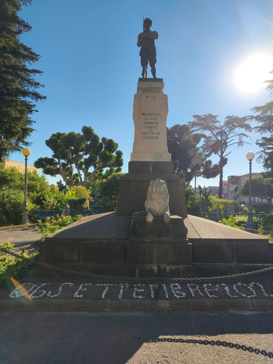 Foto Monumento 13